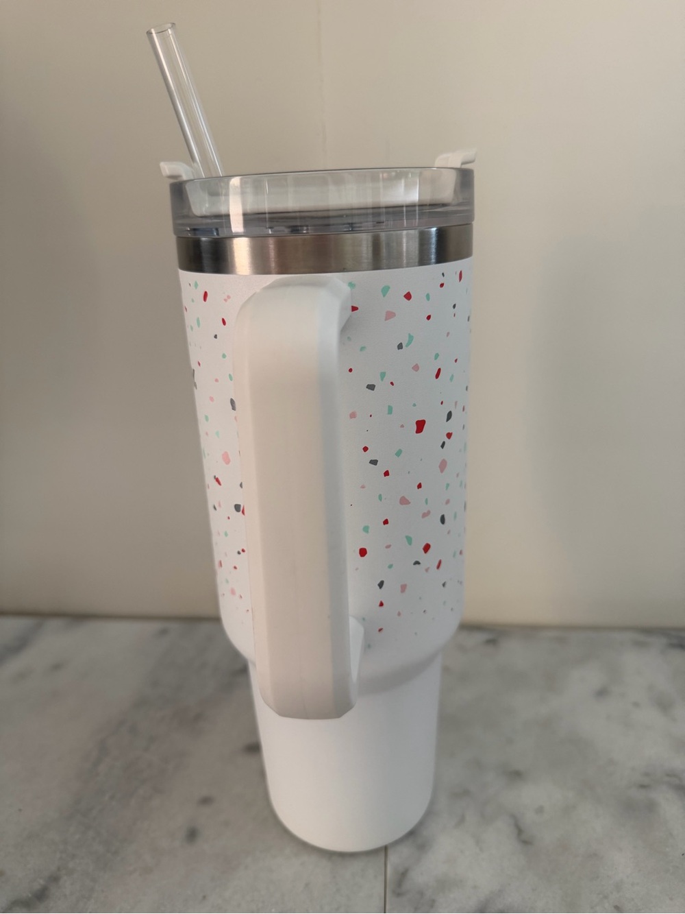 Stanley 40z Adventure Quencher White Terrazzo Confetti - Picture 5 of 8
